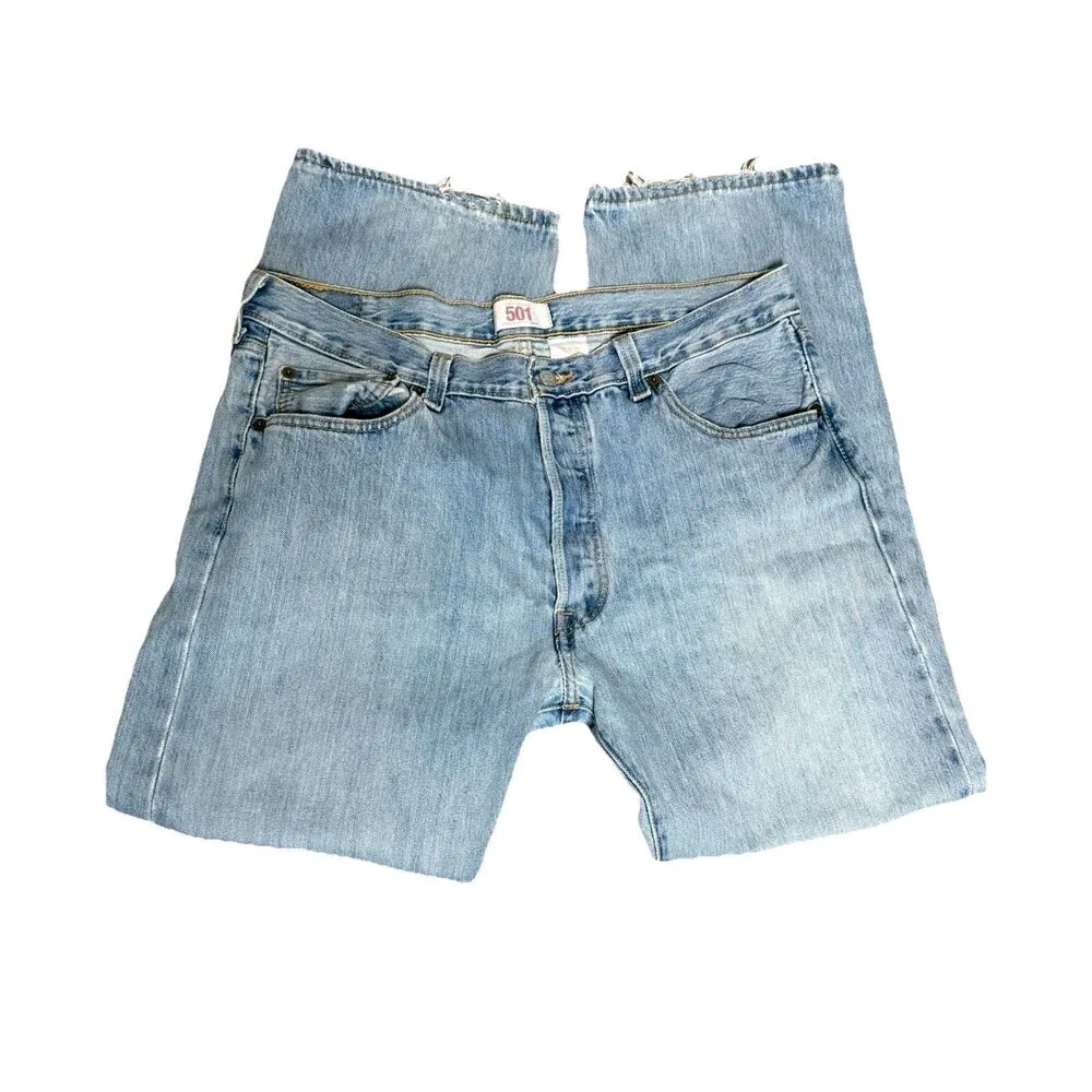 Vintage Levi’s 501 USA Made 36x30 Button Fly Straight Leg Faded Denim 90s
